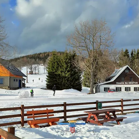 Сasa de vacaciones Na Desitce *