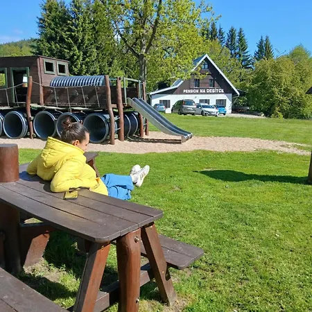 Сasa de vacaciones Na Desitce *