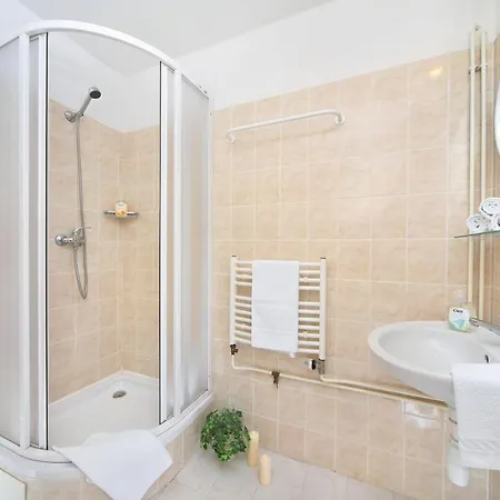 Na Desitce * Strážné