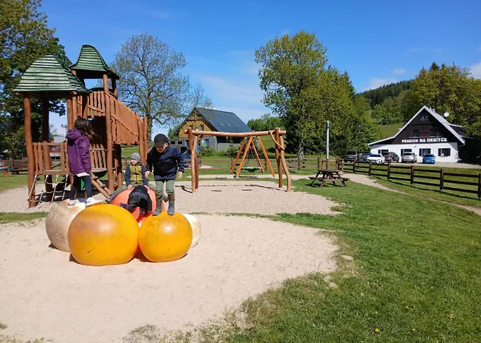 Сasa de vacaciones Na Desítce